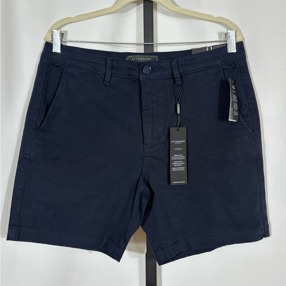 NWT Liverpool Men’s The Trouser Short - Navy - Size 34